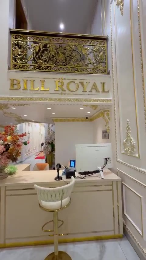 Quầy lễ tân Bill Royal